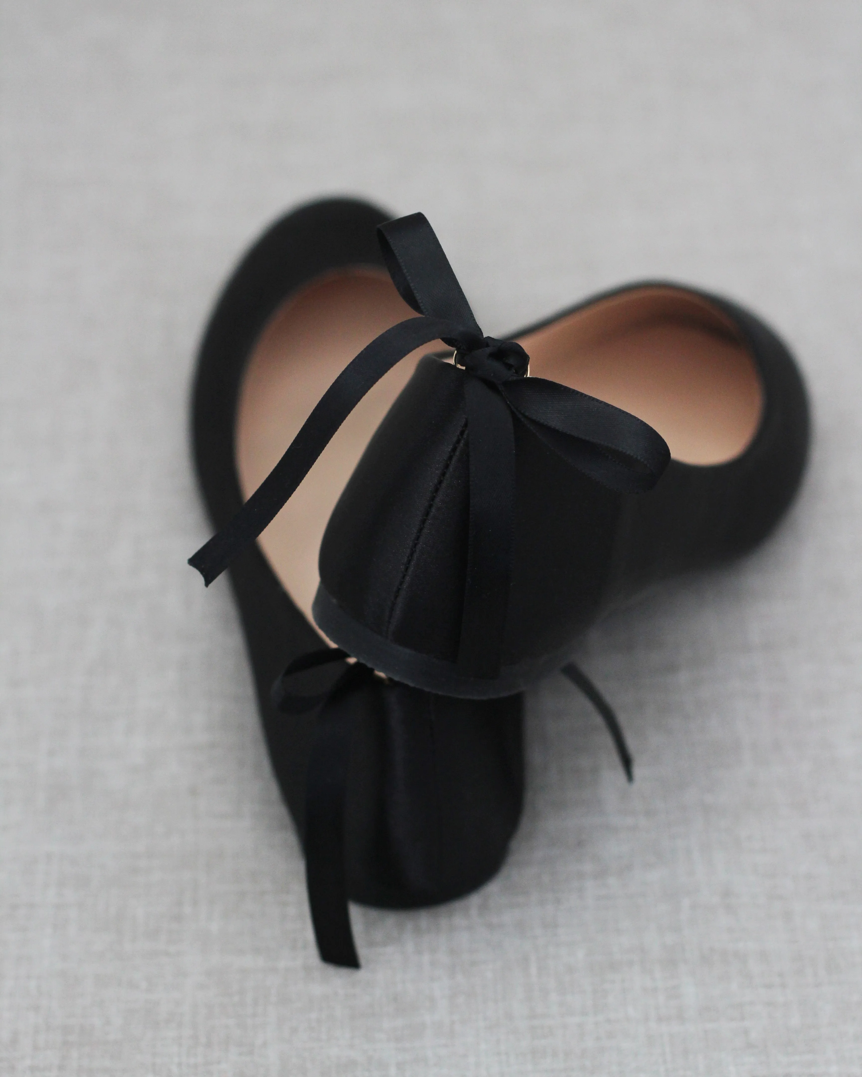 Black Round Toe Evening Flat with Pearl Strap