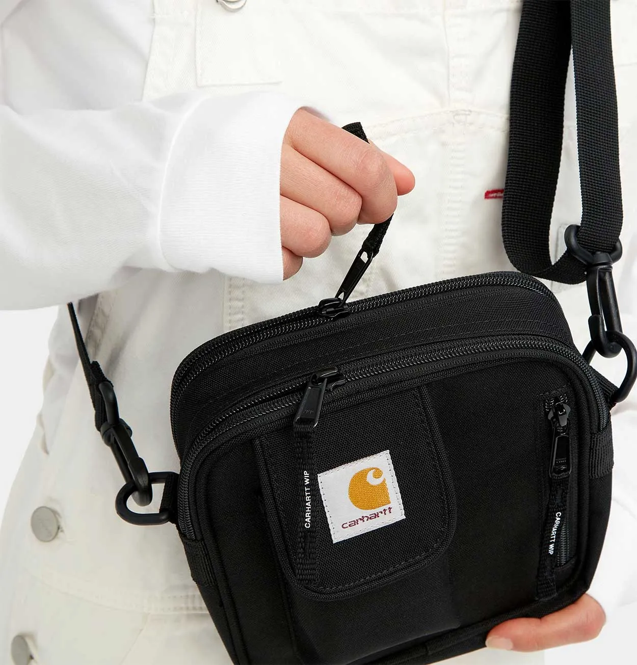 Carhartt WIP Essentials Bag in Black