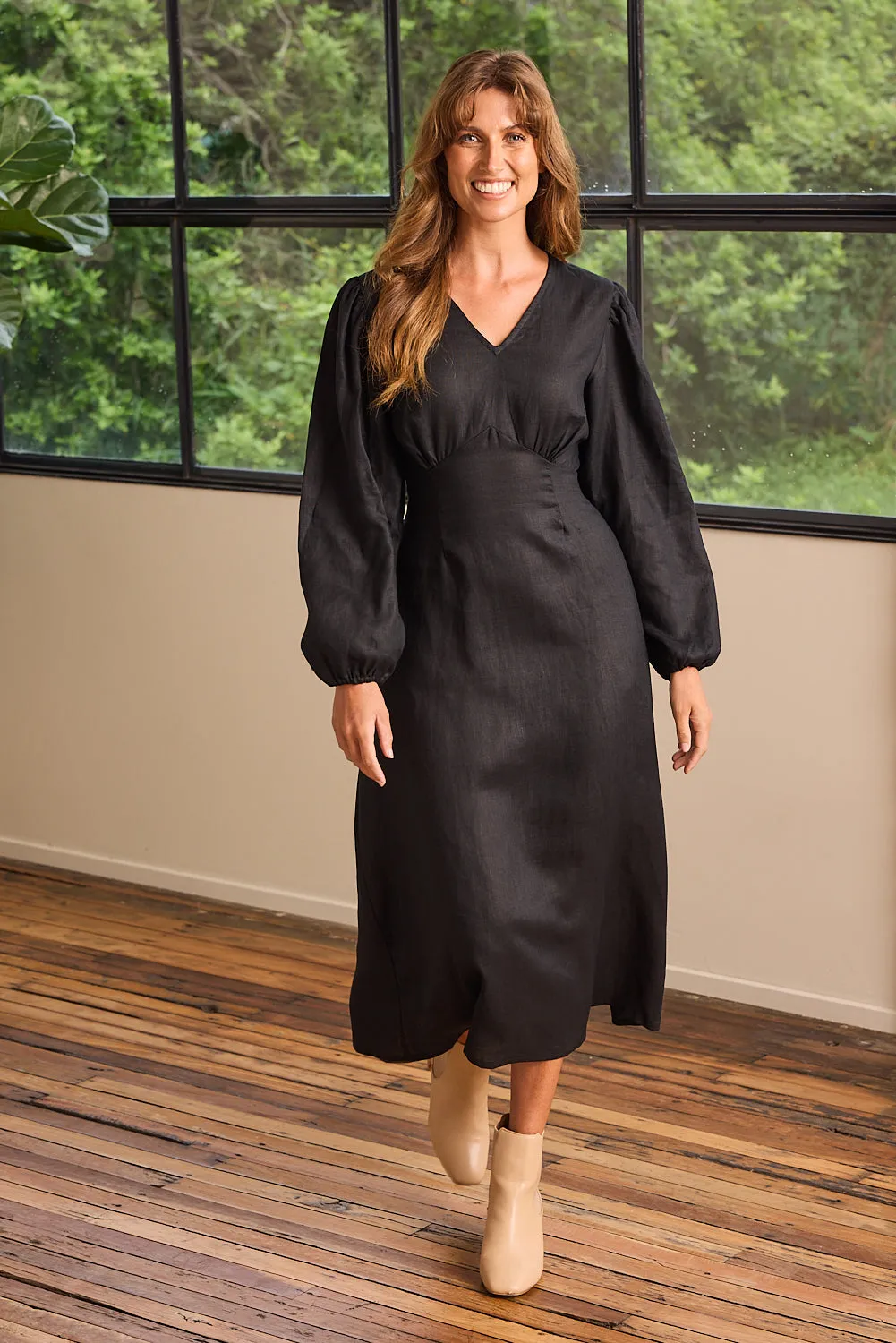 Farrah Long Sleeve Dress in Black