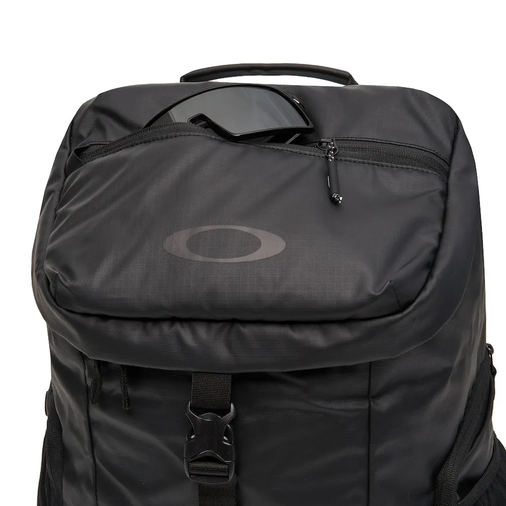 ROAD TRIP RC BACKPACK BLACKOUT